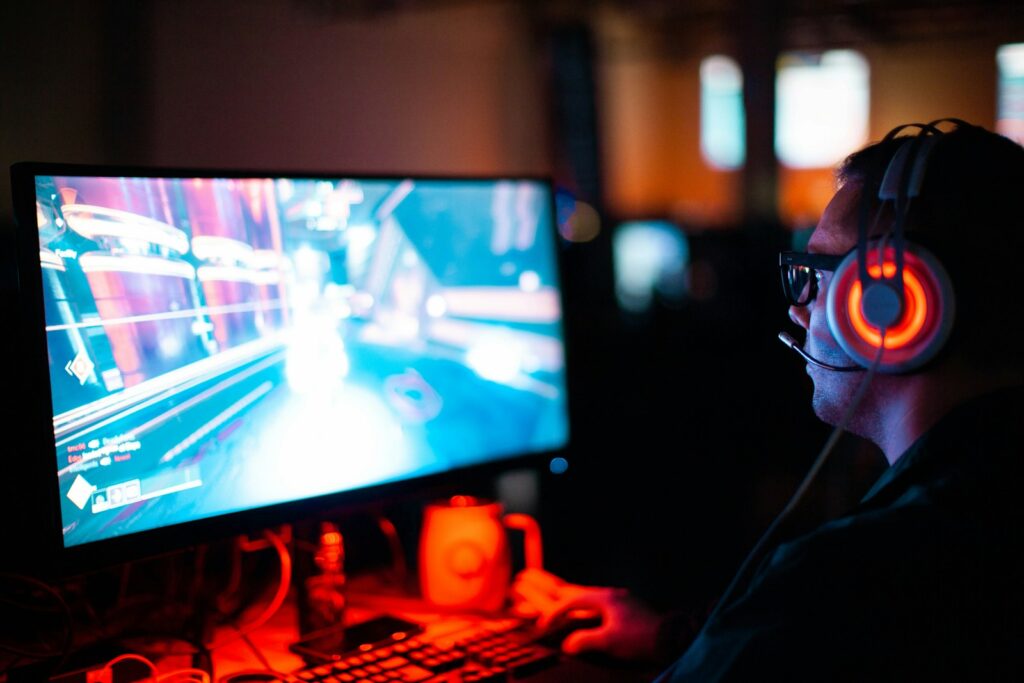 ExpressVPN Review (2025): Still the Best Premium VPN for Speed & Simplicity? 2 Gaming Performance