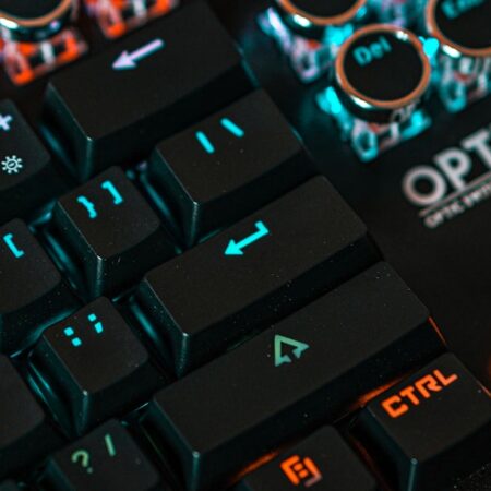 Essential Guide to Cyber Resilience Against Quantum Hacks