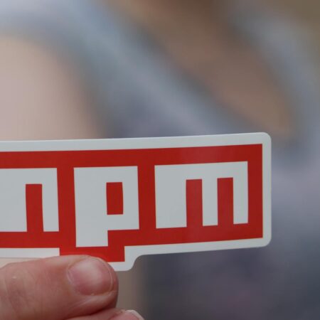 Malicious npm, PyPI, RubyGems Packages Expose Developer Data