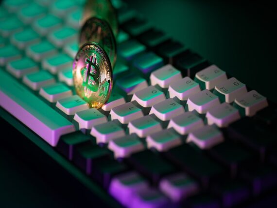 Over 250 Magento Stores Compromised by New Adobe Flaw