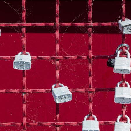 Microsoft Revokes Over 200 Certificates to Disrupt Ransomware Campaign Update