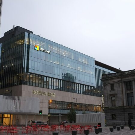 Microsoft Warns of AI-Enhanced Cyberattacks by Russia, China