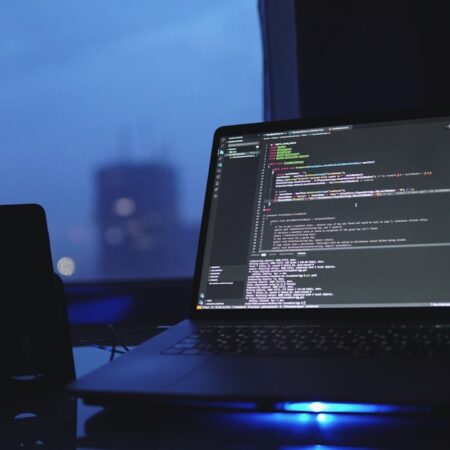 Google Discovers PROMPTFLUX Malware Using Gemini AI for Evasion