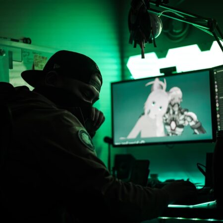 TanStack, Mistral AI, UiPath Targeted in Supply Chain Attack