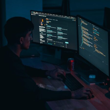 Fake Open-Source Sites Rank High on Google to Deliver Malware