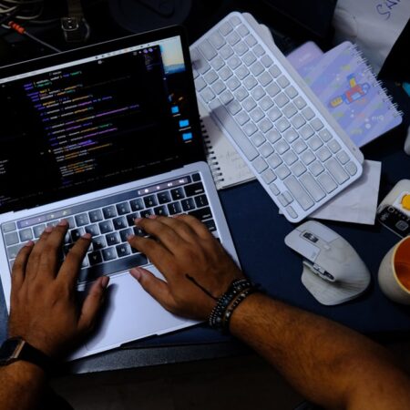 Android Spyware Asin Targets Arabic Users via Fake News Apps