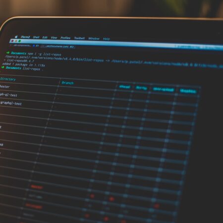 RedWing MaaS Packages Android Malware for Bank Fraud